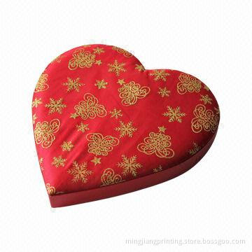 Fabric Cloth Packaging Box with Embossed Gold Foil Art Process